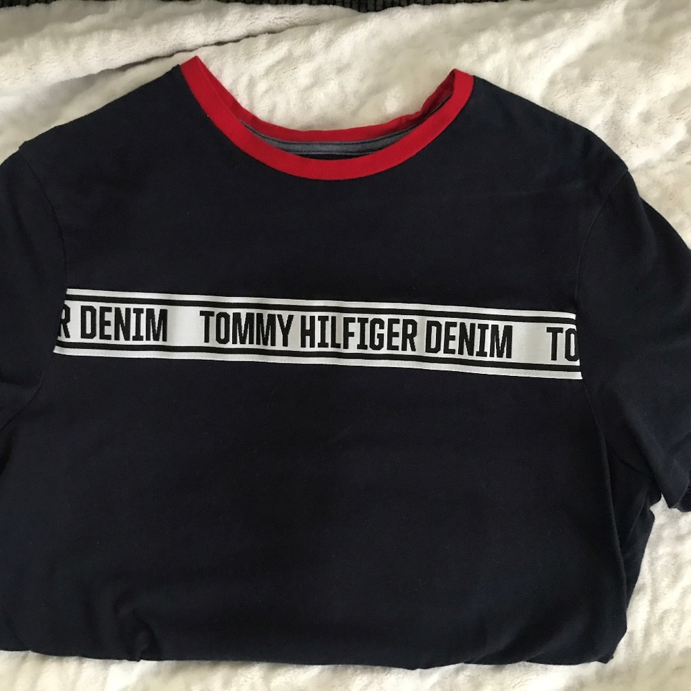 Tommy Hilfiger T